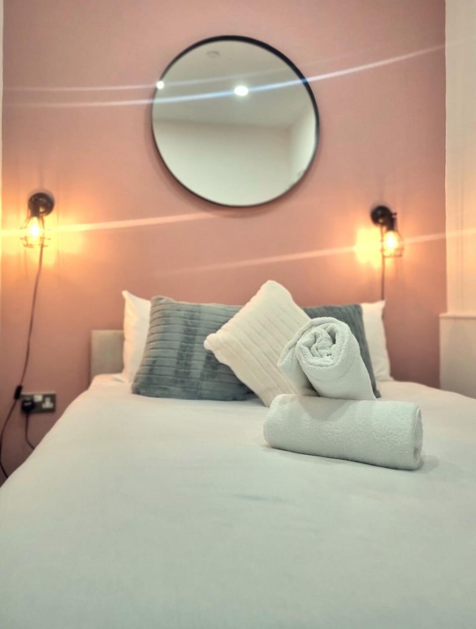 Hotel Linen, Self Check-in, Modern Stay, 25m, Cosmeston Apartment in Cardiff
