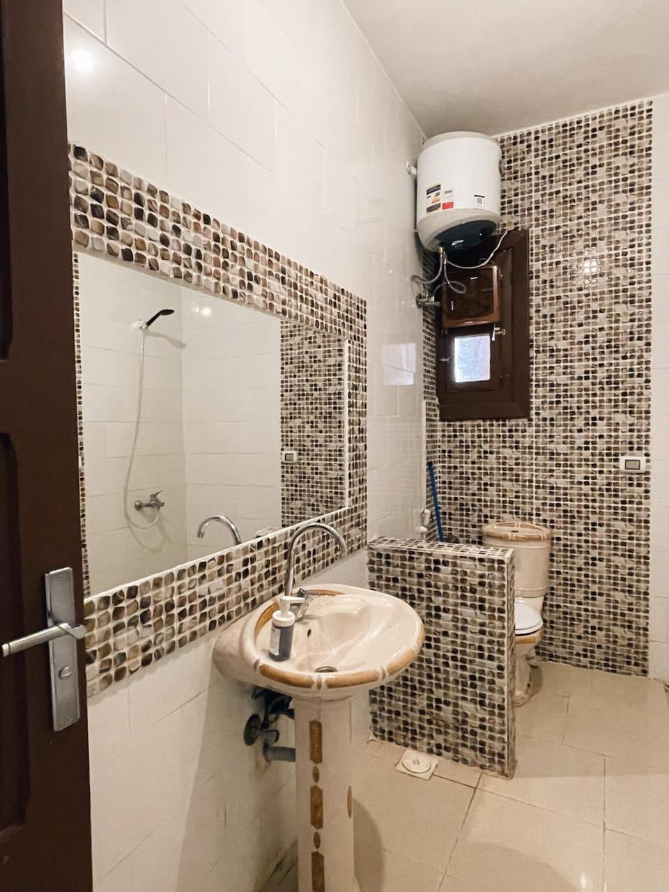 Raspberry - Beachfront 2BR apt 1st line Apartment in South Sinai Governorate