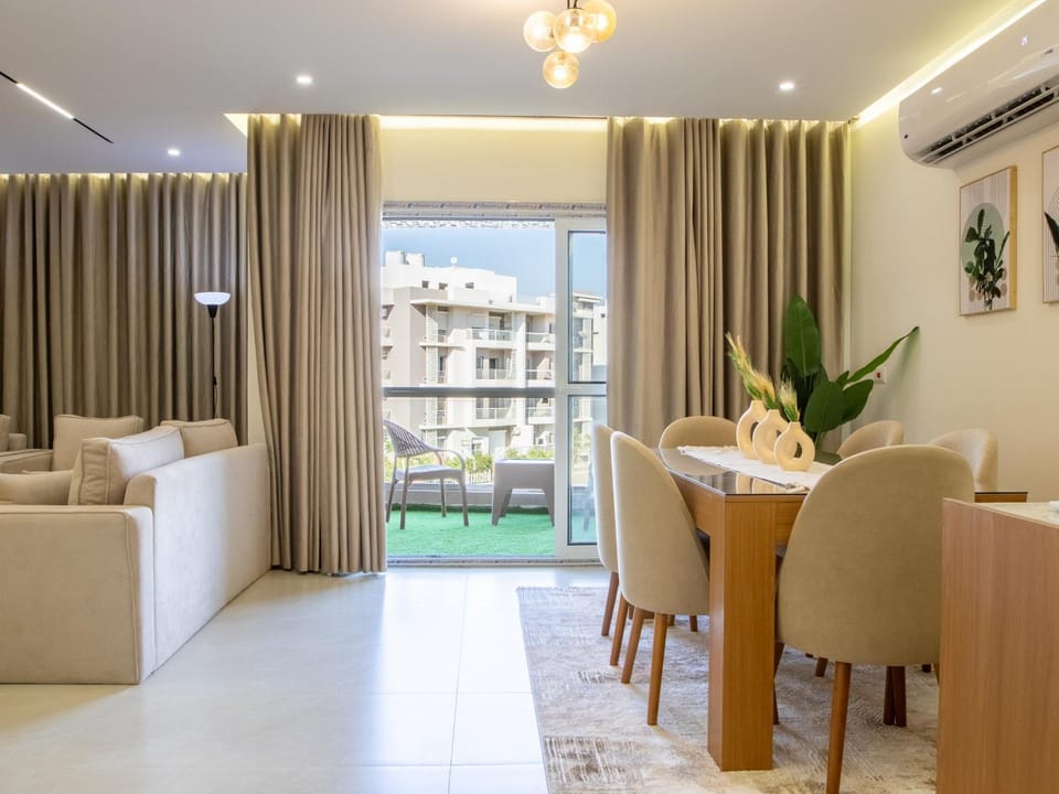 Luxurious 3Bd Hotel APT in compoud Sheikh Zayed with Panoramic Green Views Apartment in Egypt