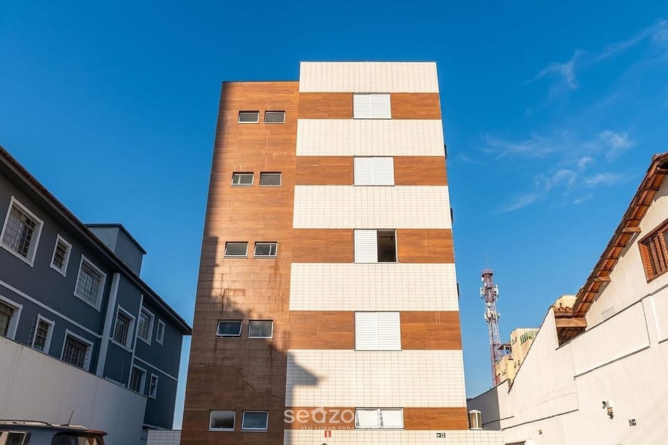 Facade/entrance, Off site