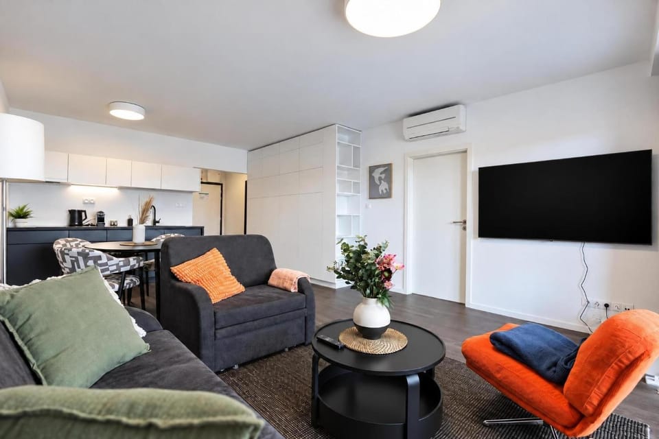 Žilinská Apartment with Balcony & City Views Apartment in Bratislava