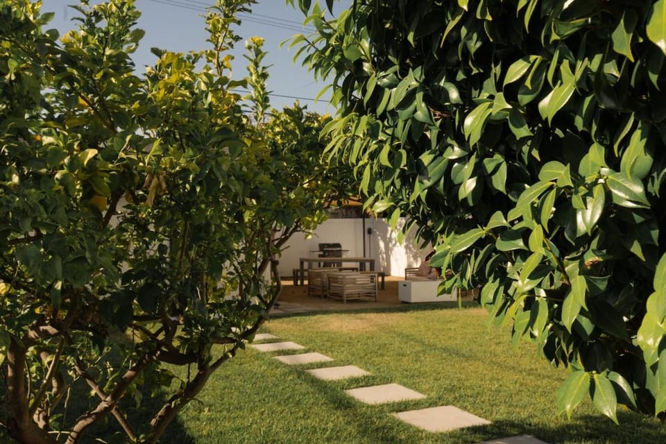 The Manchester Retreat Villa in Los Angeles