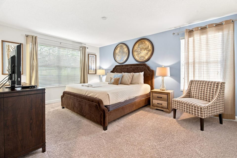 6BR Near Disney Private Pool & Resort Lazy River House in Polk County