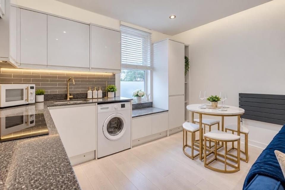 Stylish Stay in Streatham Apartment in London Borough of Croydon