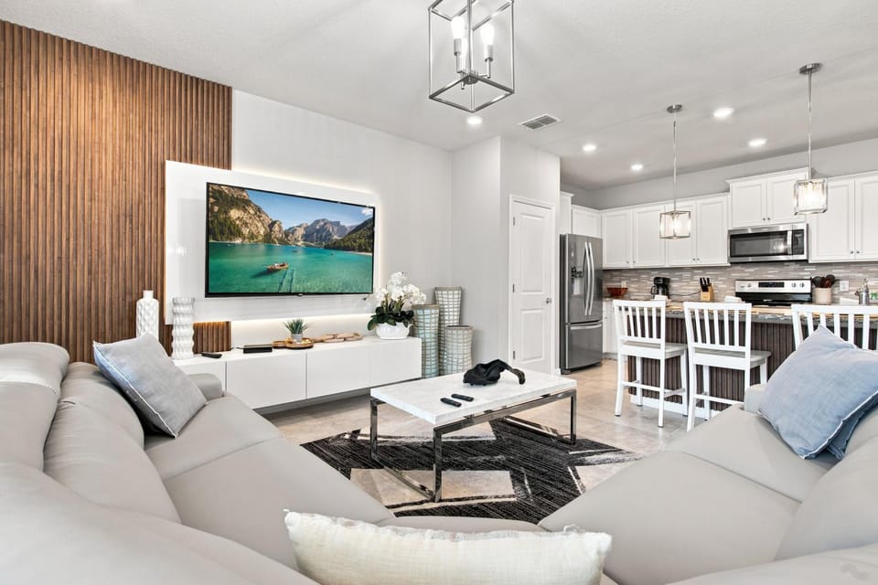 5BR Home Pool Avengers & Harry Potter Rooms House in Polk County