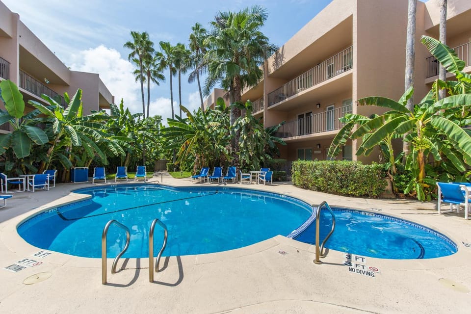 Beachview Apartment hotel in South Padre Island