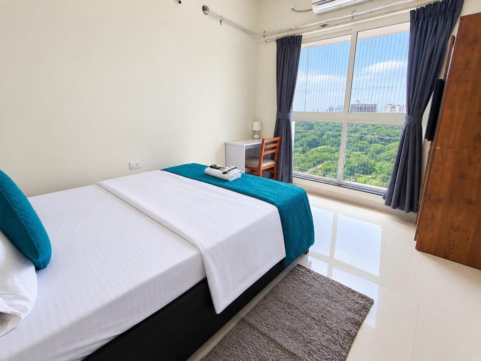 Zenith Vista Suites - Near IIT, Powai & Hiranandani Bed and Breakfast in Mumbai