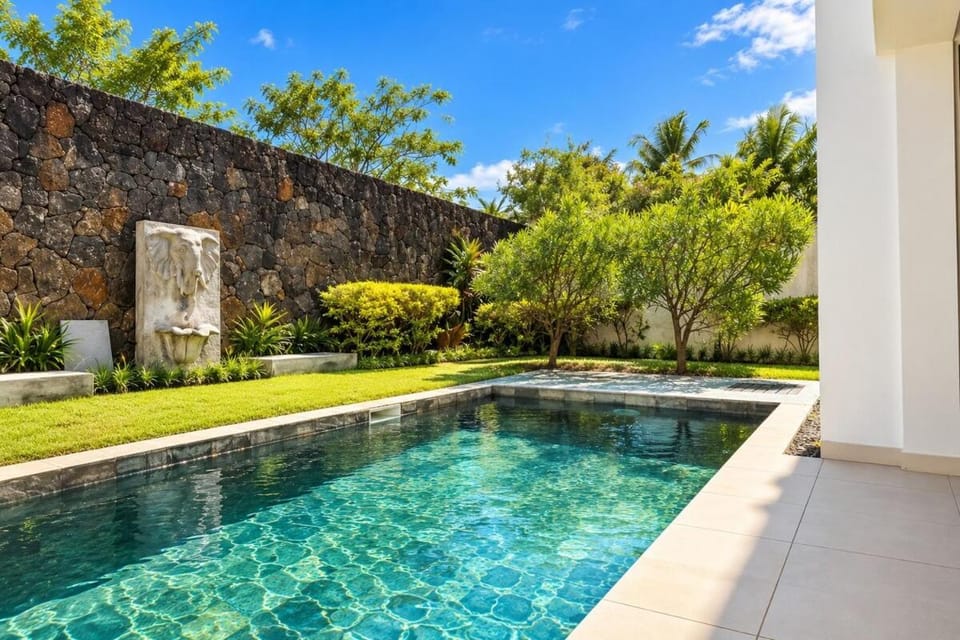 SunSoak Escape 4-Bedroom with private Pool Villa in Grand Baie