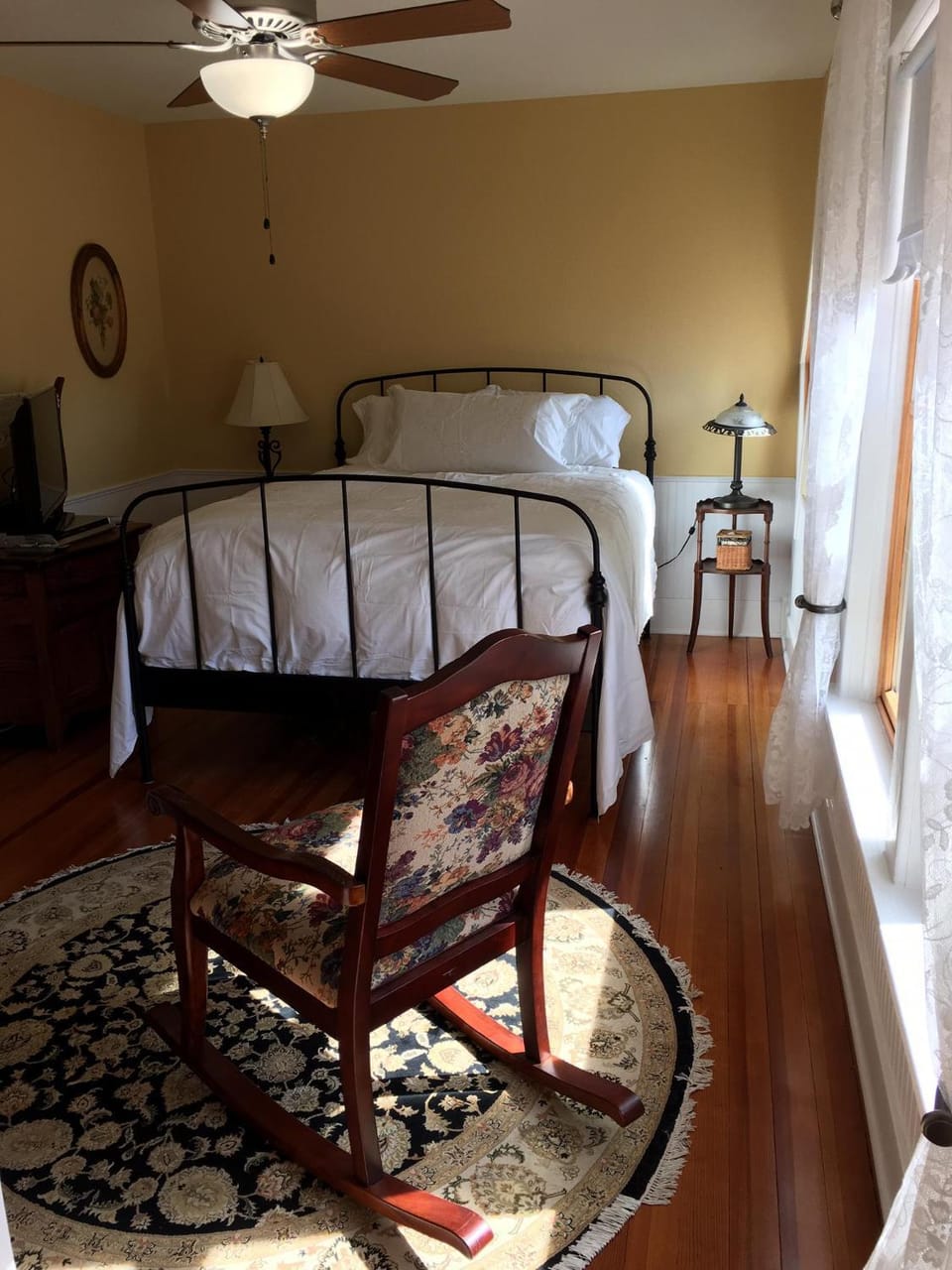 Attwood House Bed and Breakfast near Manhattan, KS Bed and Breakfast in Kansas