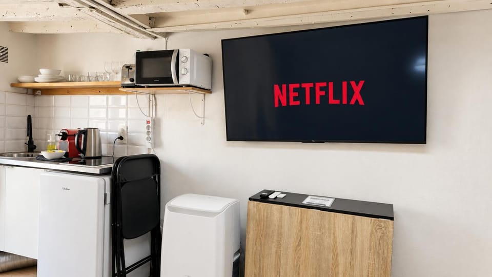 TV and multimedia, Coffee/tea facilities, Kitchen or kitchenette