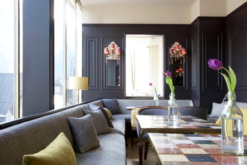 Lounge or bar