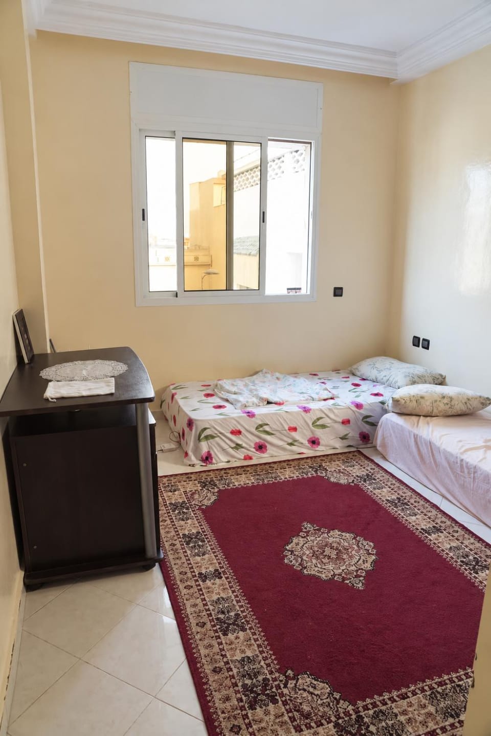 Spacious 86 m2 FAST Wi-Fi 10-min Walk to Ocean Apartment in Rabat