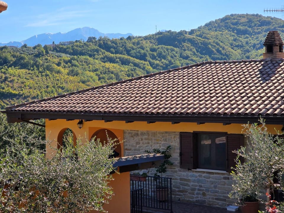 Property building, Day, Natural landscape, Mountain view