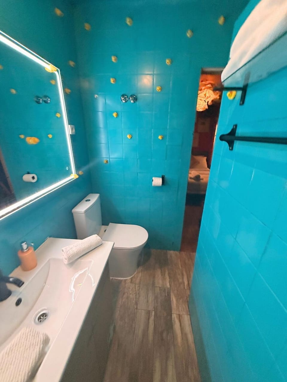 Shower, Toilet, Bathroom