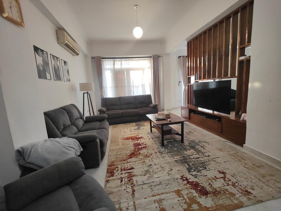 Premium Villa with Pool, Billiards & Playground Villa in Hurghada