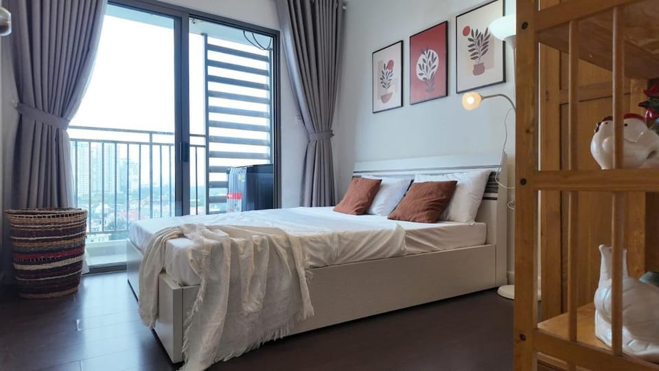 Boho Oasis - Sunset View - The Sun Avenue Apartment in Ho Chi Minh City