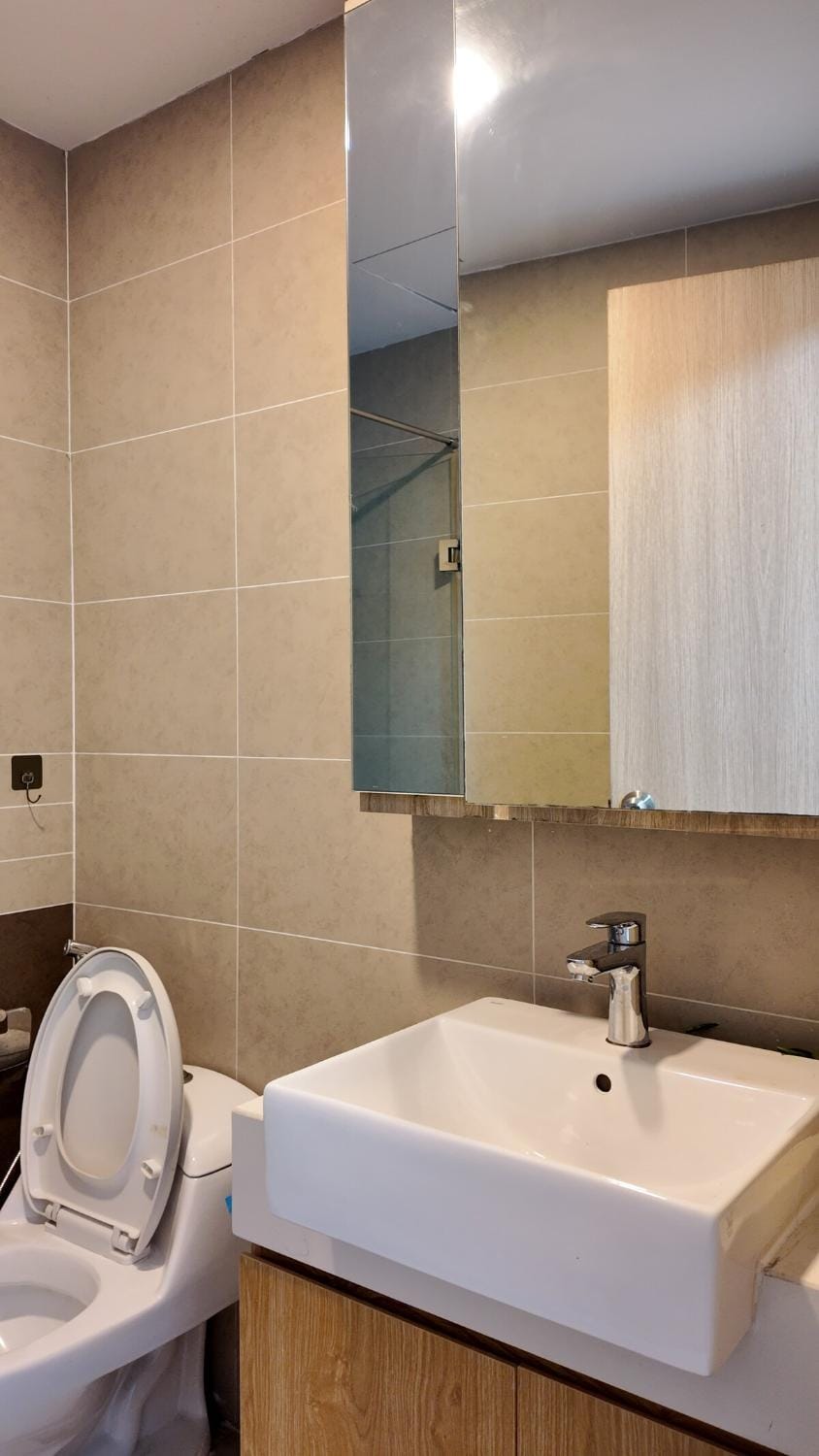 Toilet, Bathroom