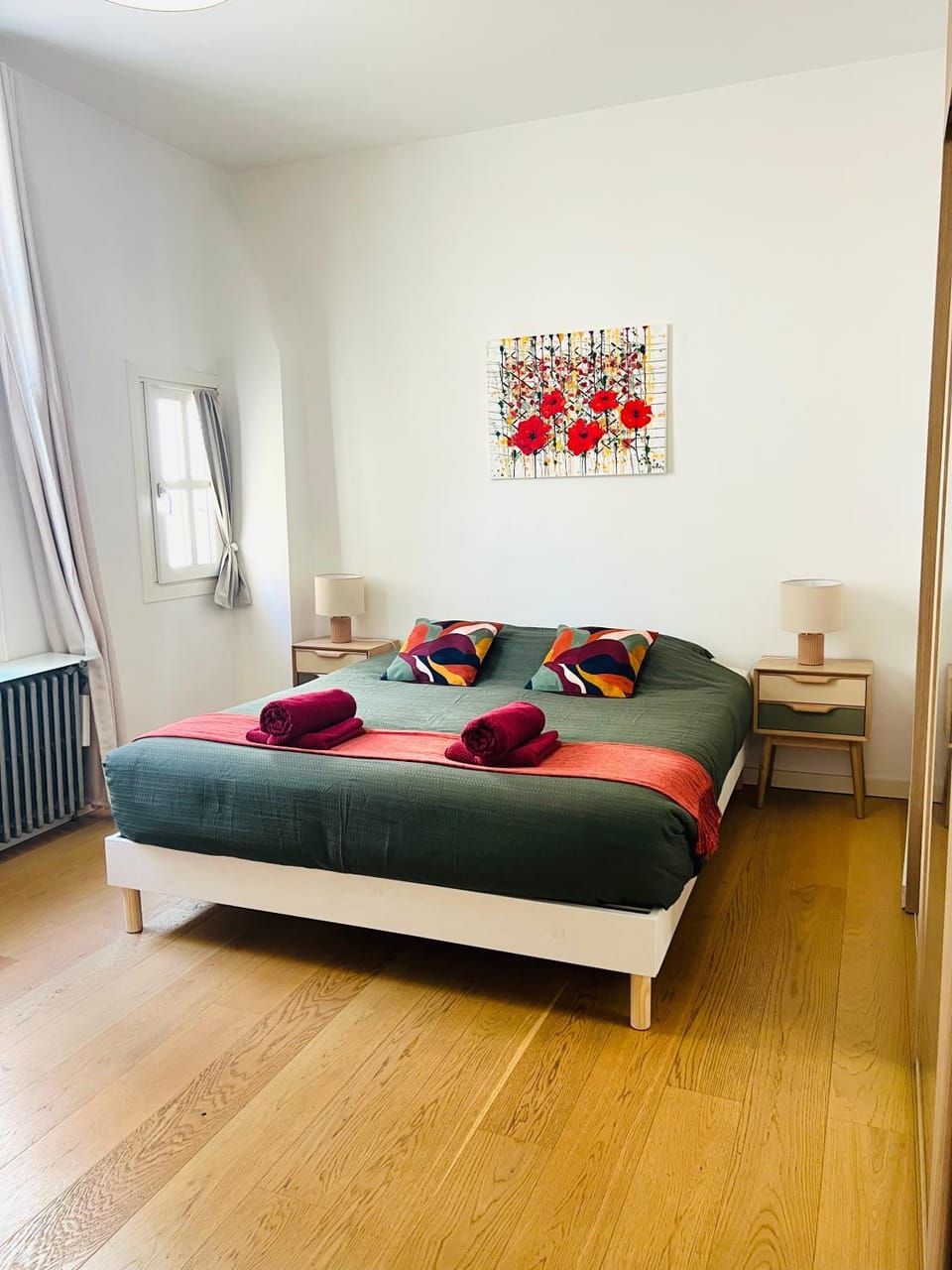 Lou Castel, centre historique, 2 chambres, 82m2 Apartment in Aix-en-Provence