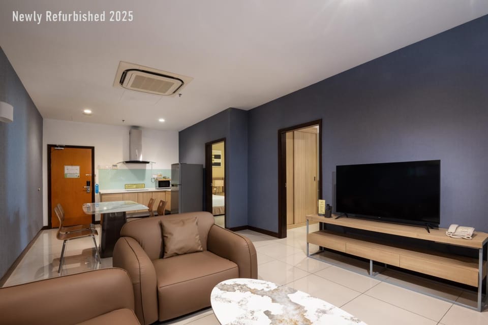 Kitchen or kitchenette, Living room, Seating area