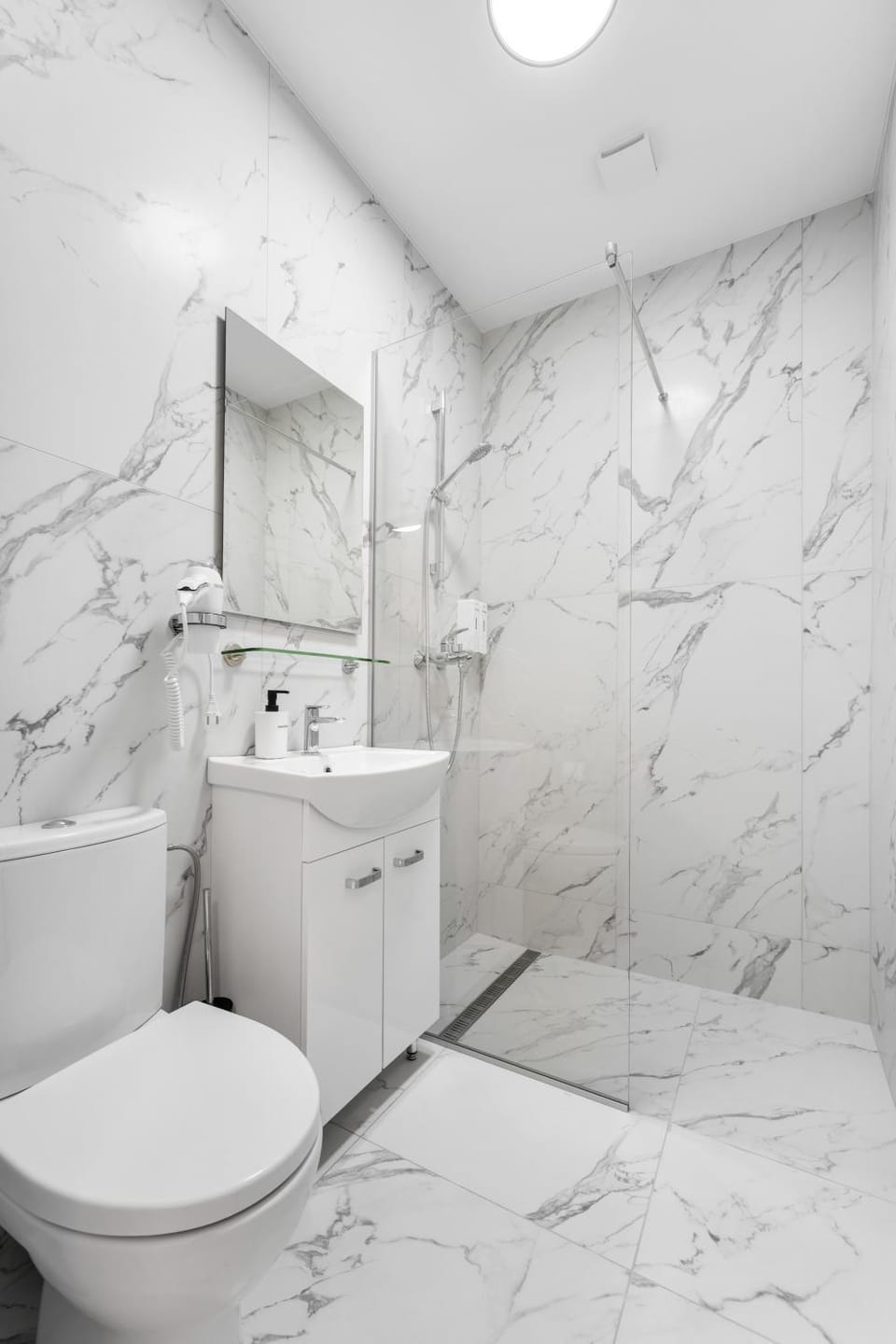 Shower, Toilet, Bathroom, hair dryier