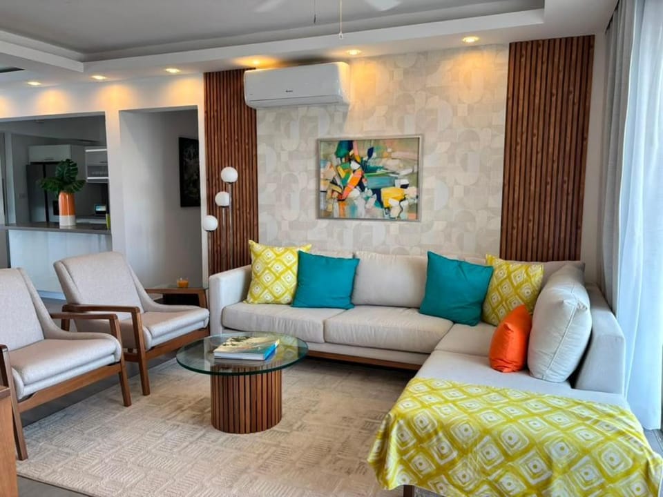 Executive Ecuentro Penthouse Paradise, Ocean views Apartment in Cabarete