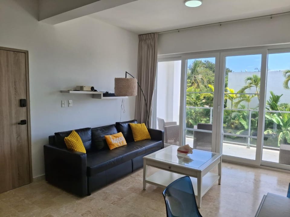 2 Bedroom, Pet friendly, Surf Kite, Encuentro Gem Apartment in Cabarete