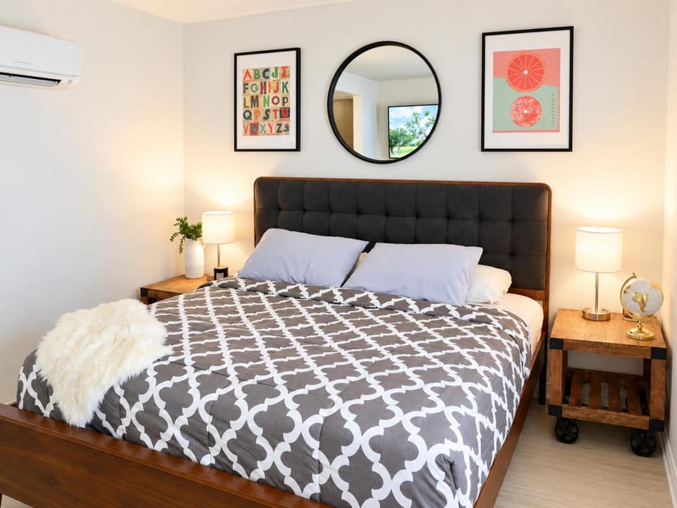 Promenade Studio With Free Parking! Apartment in Santa Monica