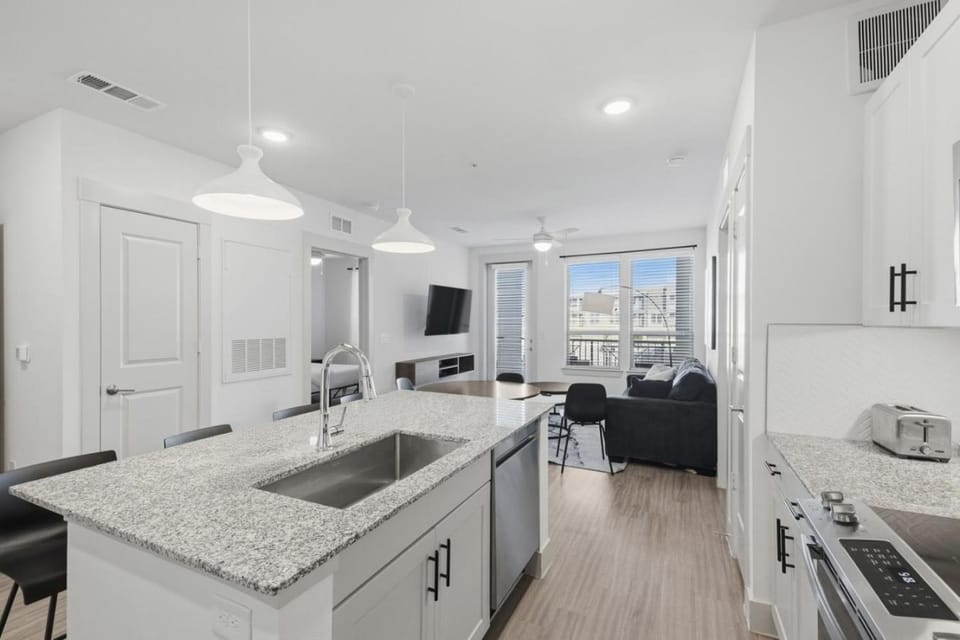 Beautiful 2BR near PGA and Universal Studios Apartment in Frisco