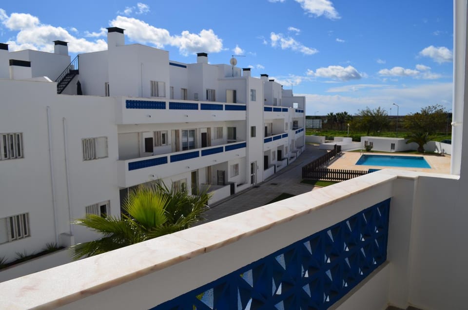View (from property/room), Balcony/Terrace, Swimming pool