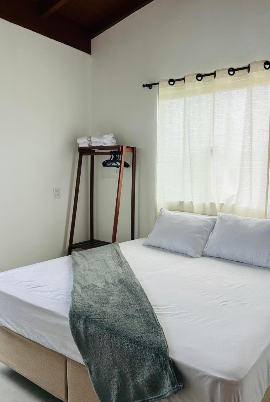 Pousada Beco da Lua, Praia do Rosa - Ibiraquera Apartment in Imbituba