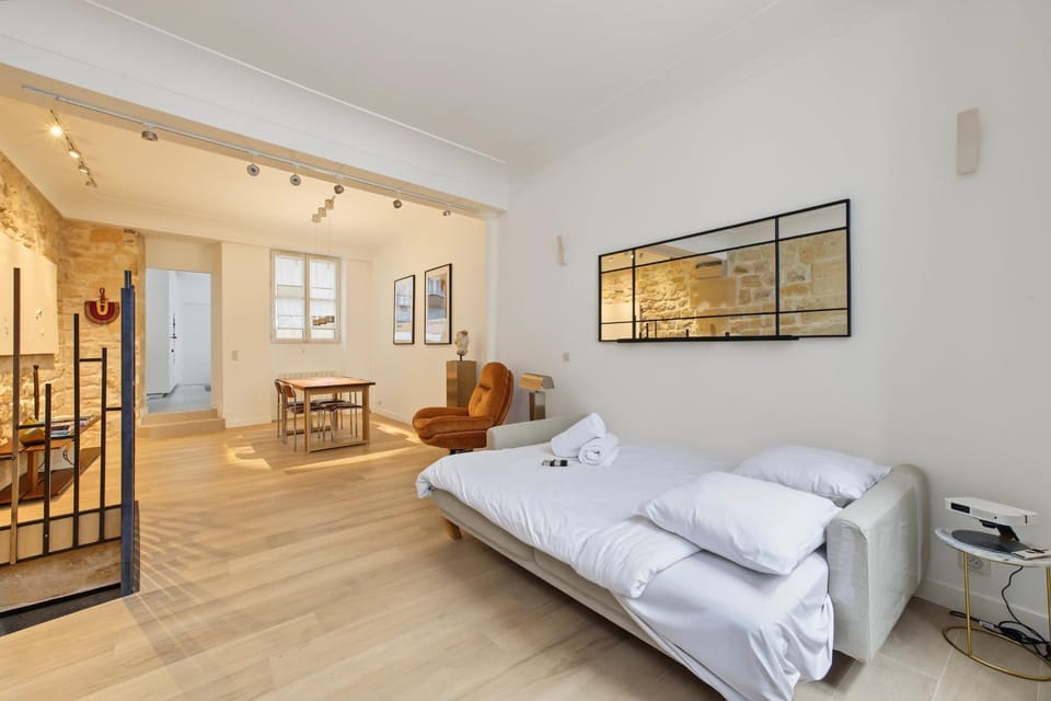 Art & Museums Village Saint-Paul Apartment in Paris