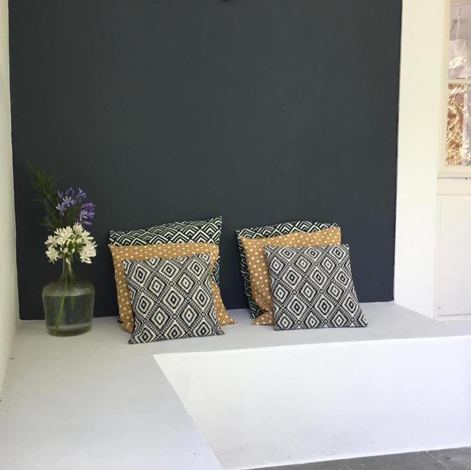 Property building, Seating area