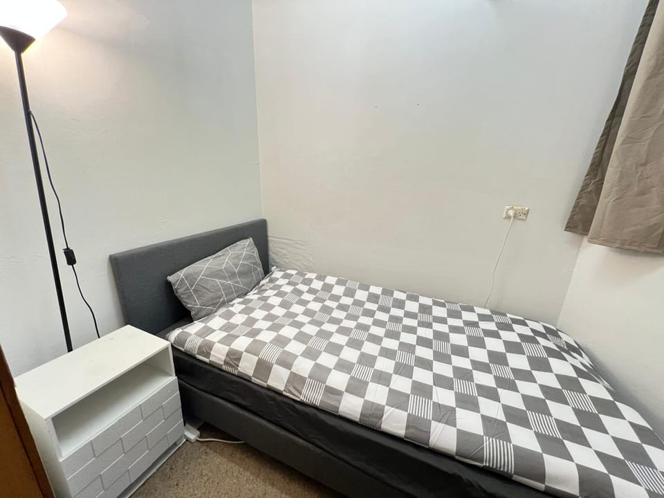 Spacious Epping Home - Excellent Transport Location Vacation rental in Sydney
