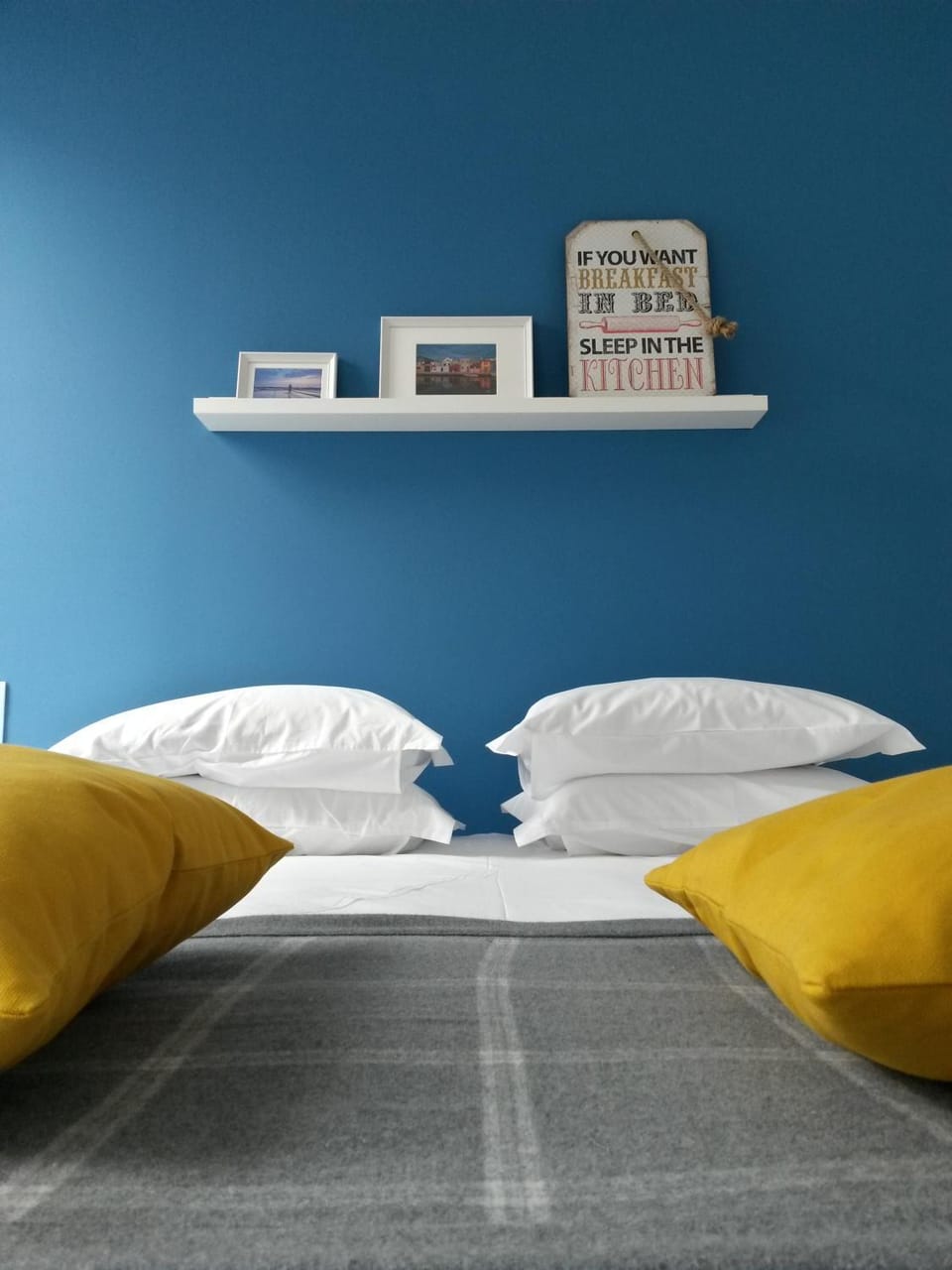 Bed, Decorative detail