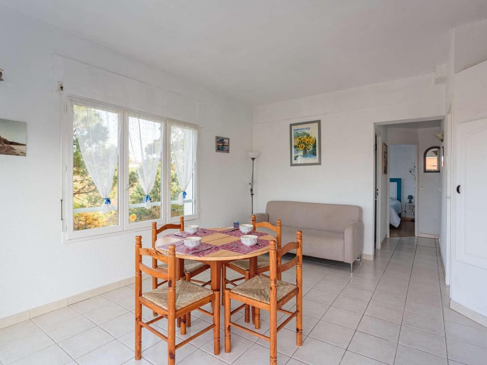 Appartement au calme entre mer et campagne Apartment in Hendaye