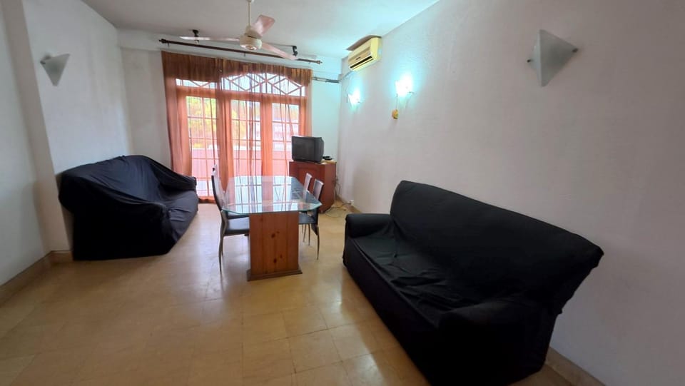 Air Conditioned 2 Bedroom Apartment Apartment in Colombo