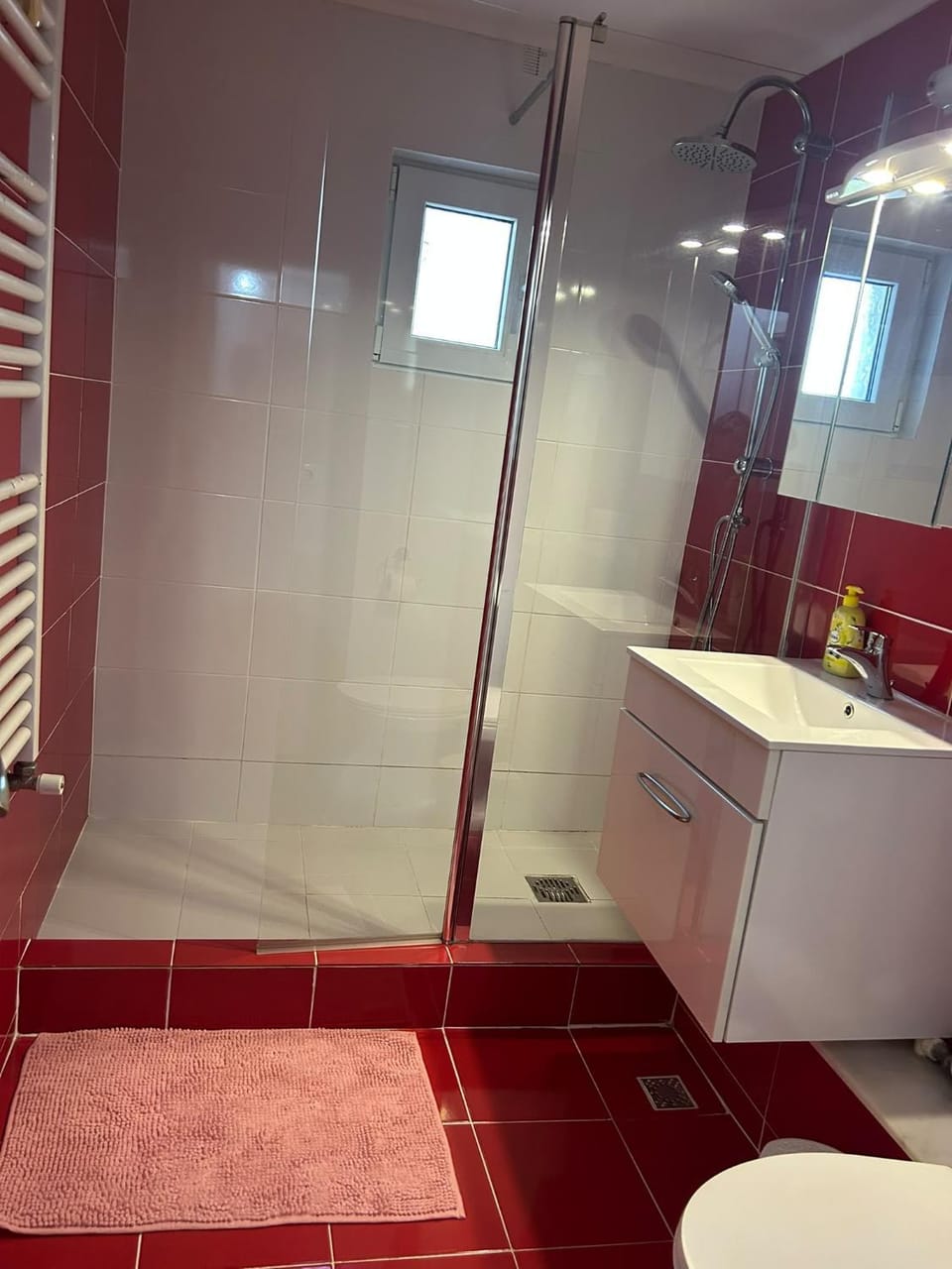 Shower, Toilet, Bathroom