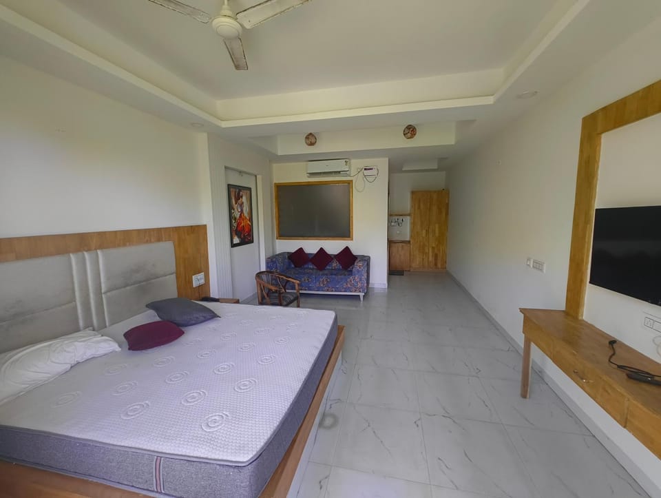 Bang on Beach Hotel in Calangute