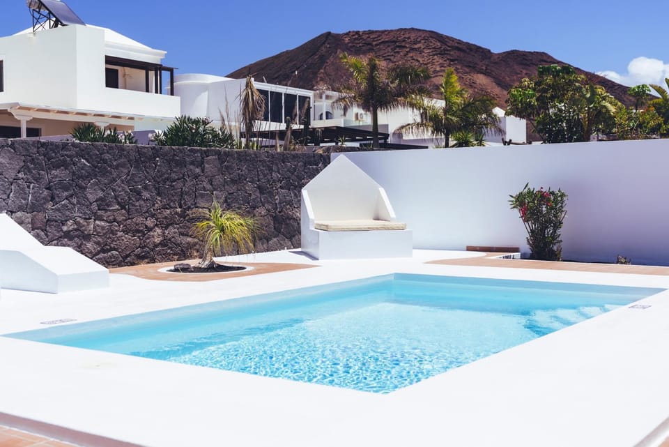 Mountain view, Swimming pool