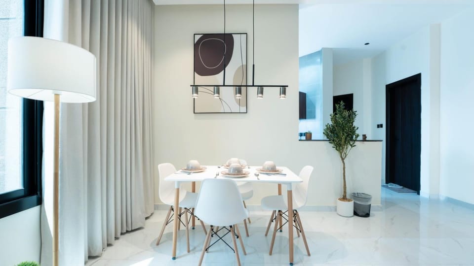 Modern Apt | Stylish Comfort Stay Apartment in Jeddah