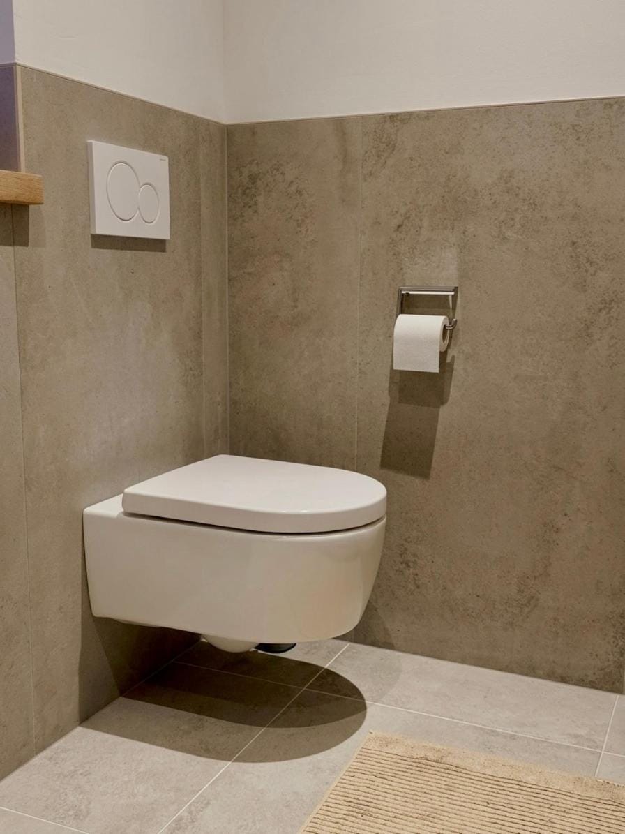 Toilet, Bathroom