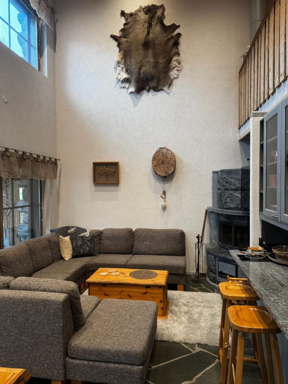 Communal lounge/ TV room