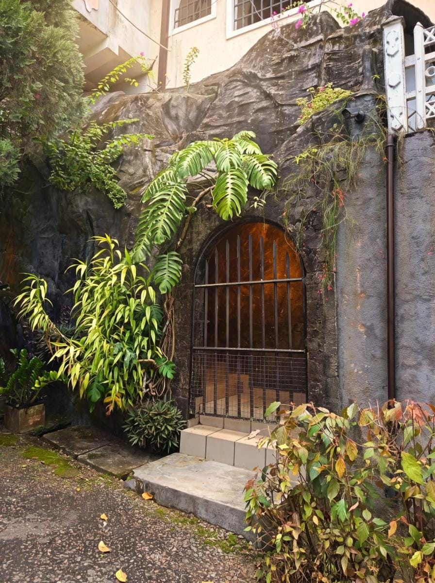 Monte Vista Boutique Hotel - Kandy Bed and Breakfast in Kandy