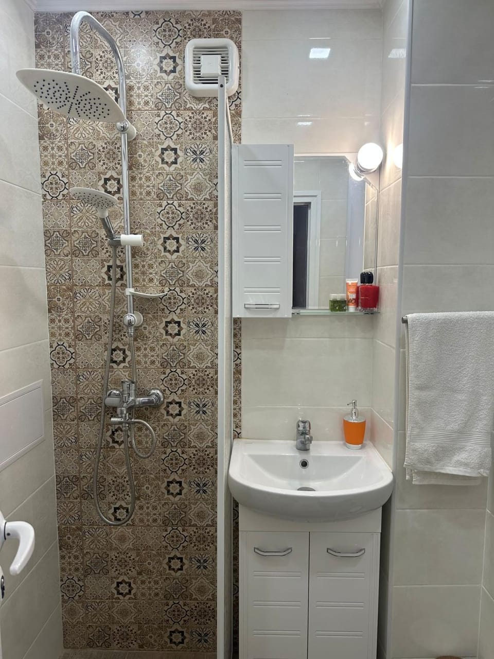 Shower, Bathroom