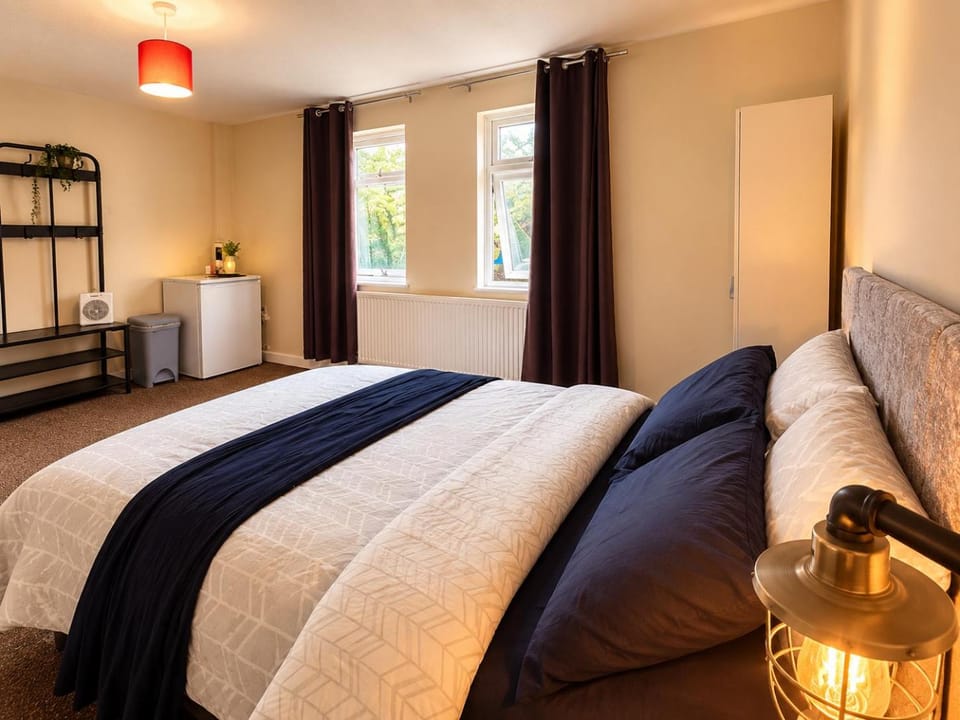 Easy Stay Budget Rooms Bed and Breakfast in Huntingdonshire District