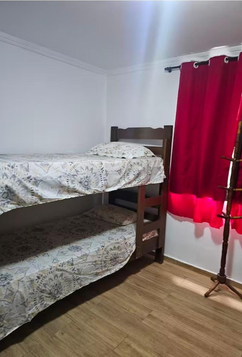 Casa com 3 quartos 2 banheiros perto do centro de Sbc e via Anchieta House in São Bernardo do Campo