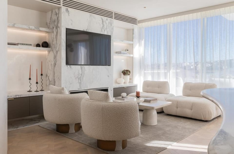 Lounge or bar