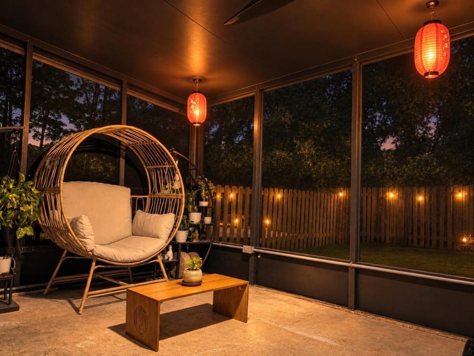 Private Pool Oasis & Cozy Backyard Haven House in Gainesville