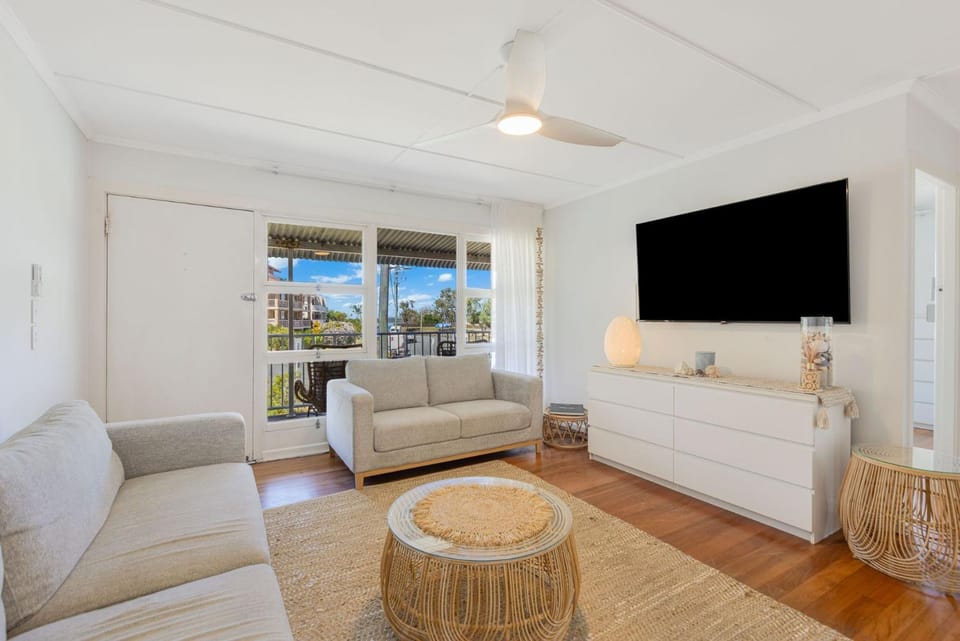 Rainbow Beach Shack Apartment in Tweed Heads
