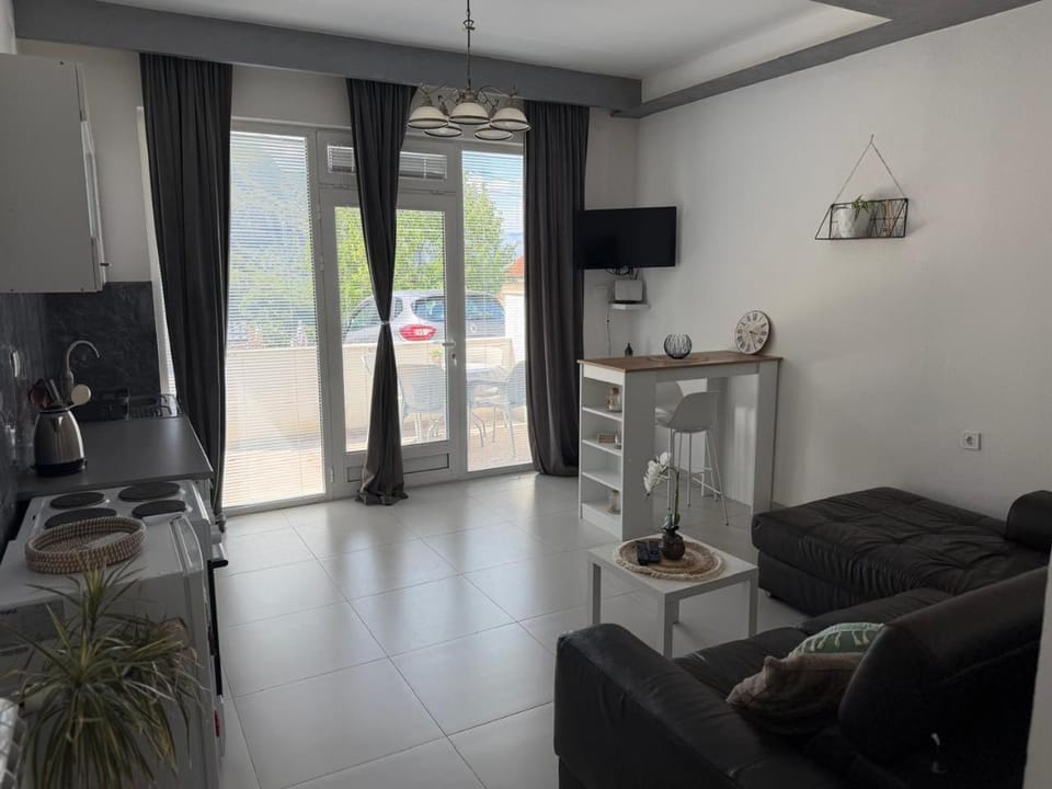 Apartments Boka Pearl Apartment in Kotor Municipality